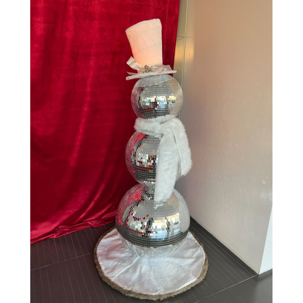 4ꞌ Disco Ball Snowman